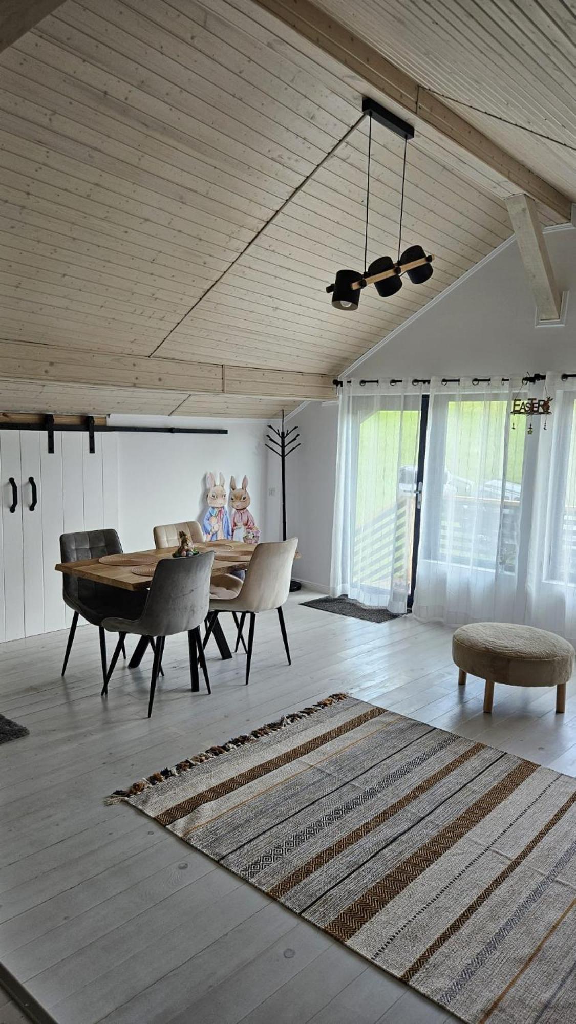 Bran Place La Odaie Simon Luaran gambar